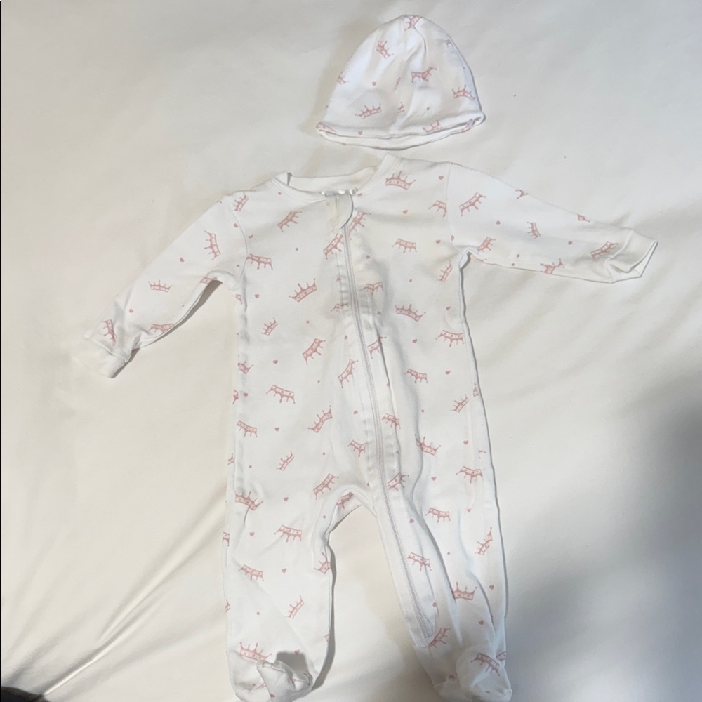 White and Pink Crown Print Baby Onesie with Hood